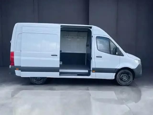 Nouvelle Mercedes Sprinter 2025 Blanc Van