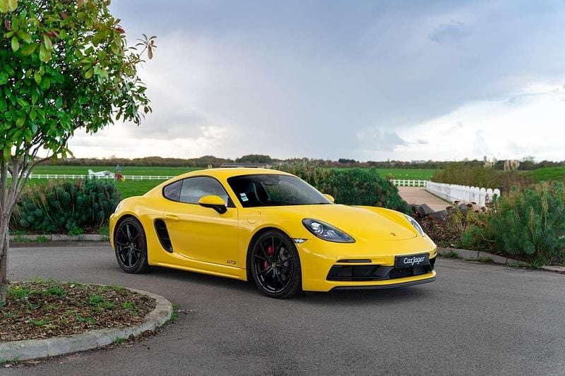 Occasion Porsche 718 364 ch (267 kW) 2018 Jaune Coupé