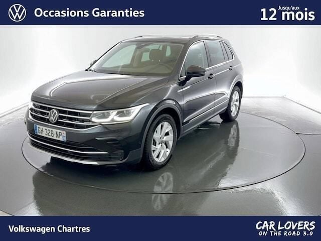 Utilisé 2022 VW Tiguan Elegance SUV | 31 970 € (Prix juste) - Image 1/4