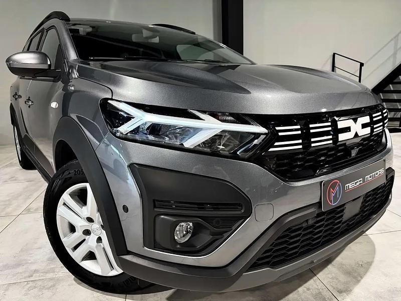 Argent Occasion 2024 Dacia Jogger Monospace | 21 900 € (Bon prix) - Image 1/4