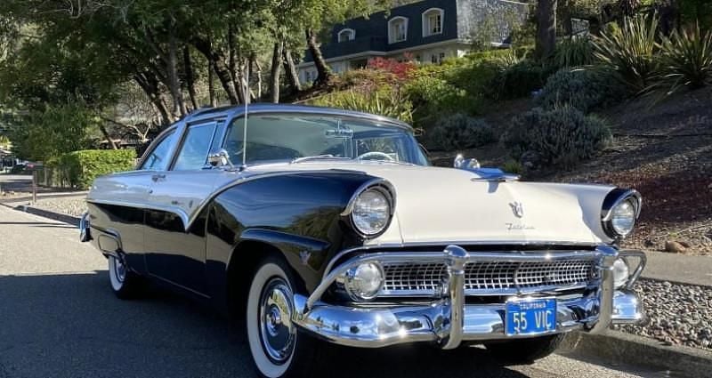 Occasion 1954 Ford Crown Victoria Berline | 39 500 € - Image 1/4