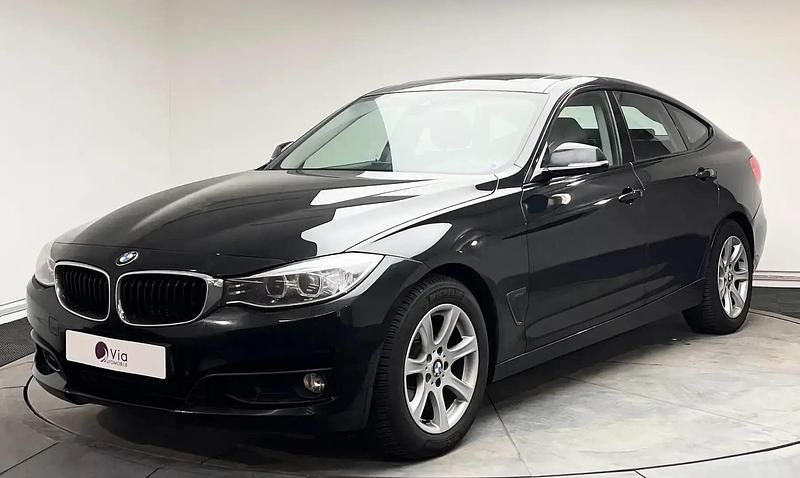 Noir Occasion 2013 BMW 318 Executive Berline | 14 990 € (Prix juste) - Image 1/4