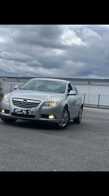 Utilisé 2010 Opel Insignia Cosmo Berline | 5 200 € (Prix juste) - Image 1/4