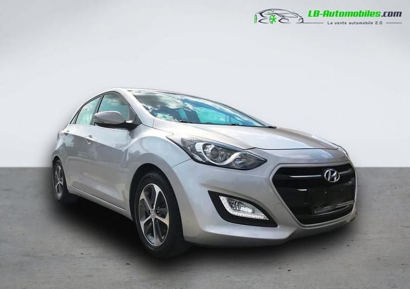Utilisé 2016 Hyundai i30 Berline | 16 100 € (Prix juste) - Image 1/4