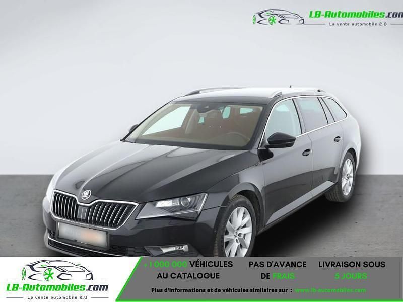 Utilisé 2019 Skoda Superb Break | 28 700 € (Prix juste) - Image 1/4