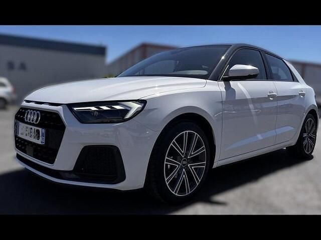 Blanc glacier métallisé gris manhattan métallisé Utilisé 2025 Audi A1 Sportback Design Citadine | 28 300 € (Prix assez cher) - Image 1/4
