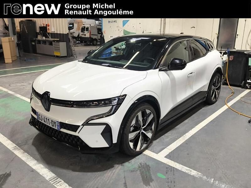 Occasion Renault Megane E-Tech Techno 161 kW (220 ch) 2022 Blanc Berline