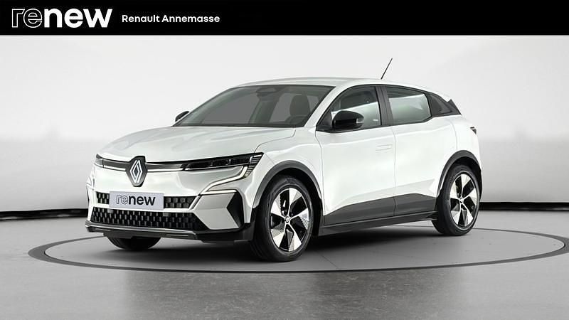 Blanc Occasion 2022 Renault Megane E-Tech Equilibre Berline | 20 899 € - Image 1/4