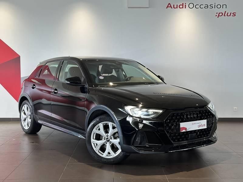 Noir mythe métallisé Utilisé 2022 Audi A1 Design Citadine | 26 480 € (Prix juste) - Image 1/4