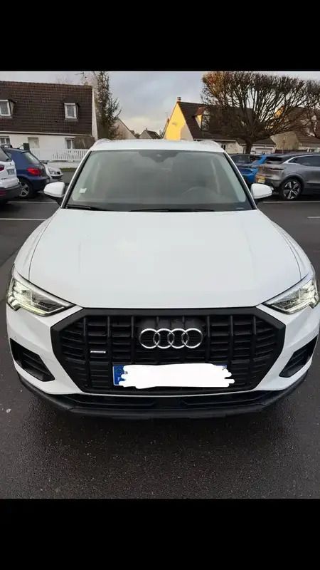 Utilisé 2019 Audi Q3 Design SUV | 24 799 € (Prix juste) - Image 1/4