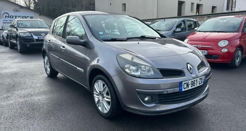 Occasion Renault Clio III Initiale 101 ch (74 kW) 2008 Citadine