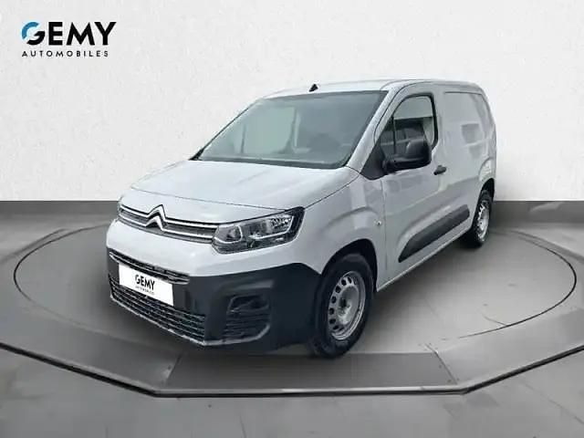 Blanc Occasion 2024 Citroën e-Berlingo Monospace | 22 990 € - Image 1/4
