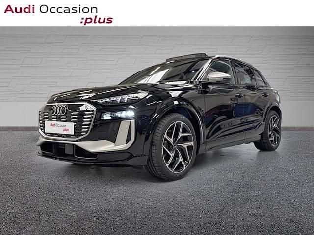 Noir mythic métallisé Utilisé 2025 Audi SQ6 e-tron Ambition SUV | 93 900 € (Prix assez cher) - Image 1/4