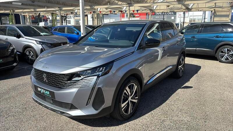 Gris Utilisé 2024 Peugeot 3008 Allure | 27 220 € (Super prix) - Image 1/3