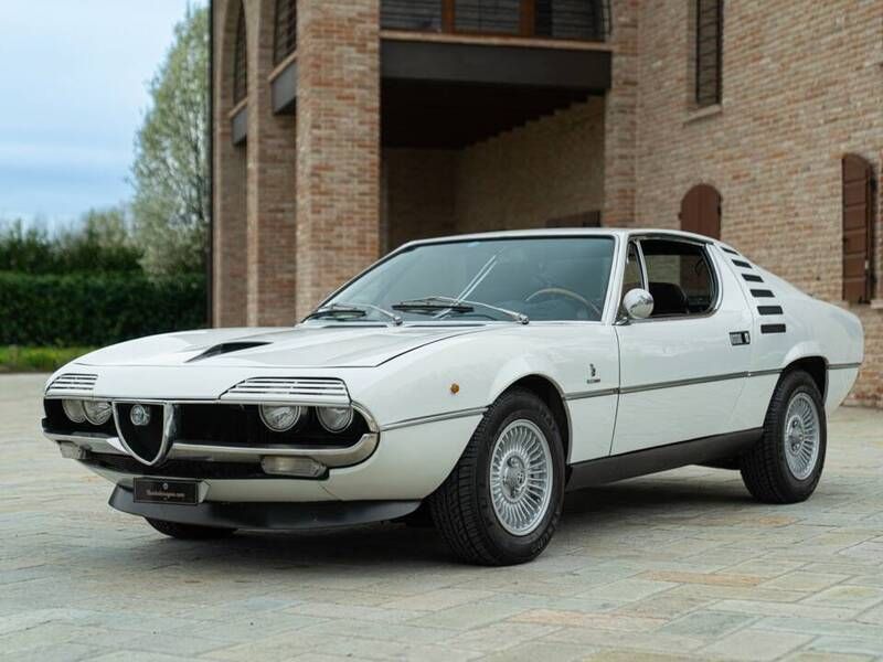 Blanc Utilisé 1972 Alfa Romeo Montreal Coupé | 68 000 € - Image 1/4