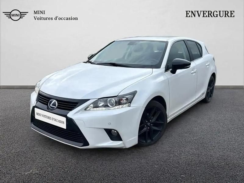 Blanc Occasion 2017 Lexus CT200h Sport Line Berline | 18 900 € - Image 1/4