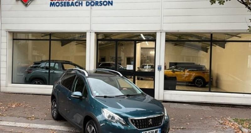 Vert Utilisé 2019 Peugeot 2008 Allure SUV | 7 990 € (Super prix) - Image 1/4