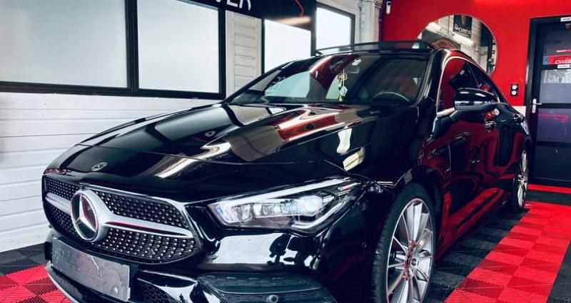Noir Occasion 2019 Mercedes CLA220 AMG Berline | 28 990 € - Image 1/4