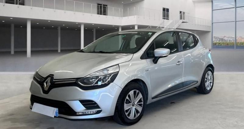 Utilisé 2017 Renault Clio IV Zen Citadine | 10 490 € (Prix juste) - Image 1/4