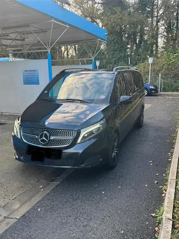 Utilisé 2017 Mercedes V250 Monospace | 30 000 € (Bon prix) - Image 1/4