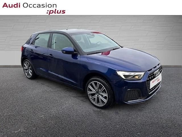Nouvelle Audi A1 Sportback Design 95 ch (69 kW) 2026 Bleu navarre métallisé noir mythe métallisé Citadine