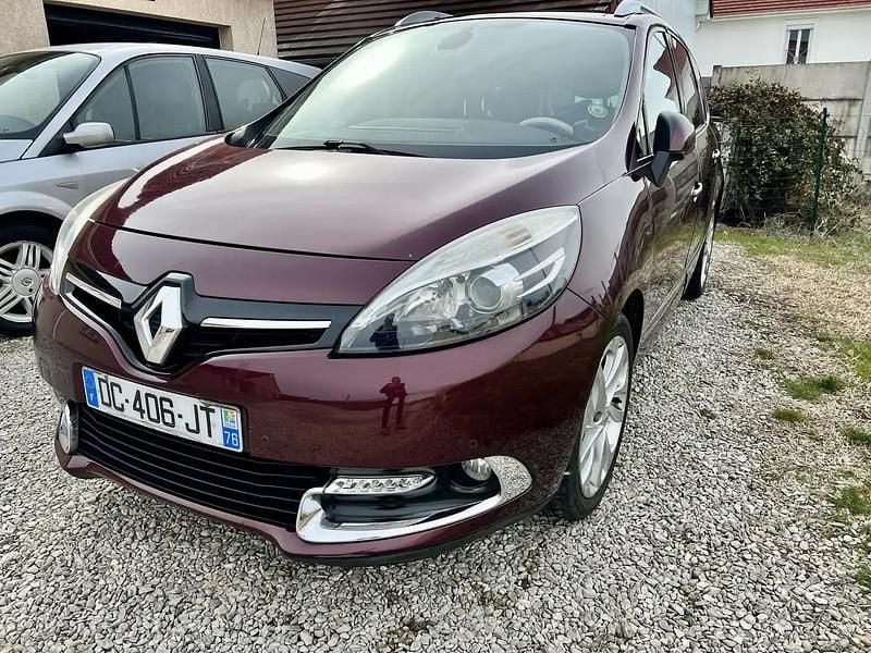 Utilisé 2014 Renault Grand Scénic III Initiale Monospace | 4 600 € (Bon prix) - Image 1/4