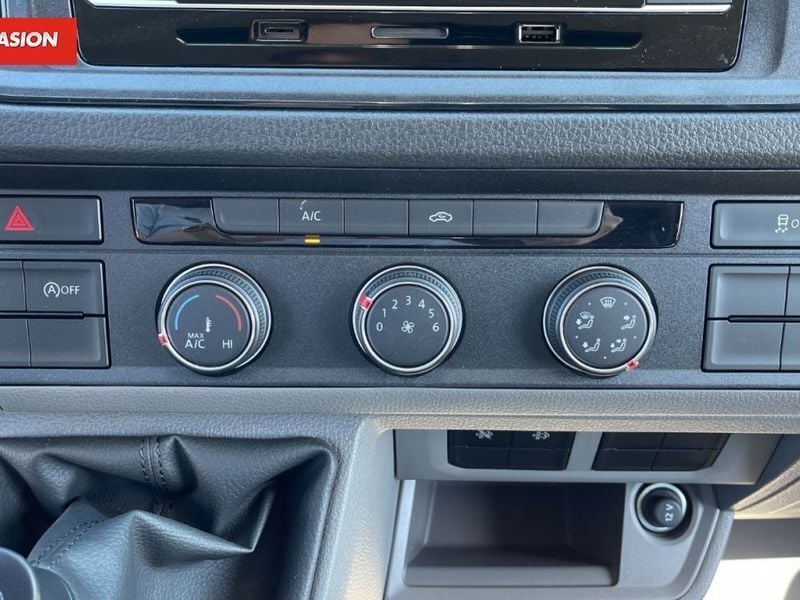 Occasion VW Crafter Business+ 141 ch (103 kW) 2022 Bleue Van