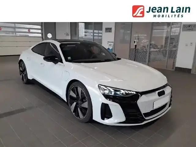 Occasion Audi e-tron GT quattro Sport 350 kW (476 ch) 2023 Gris suzuka Berline