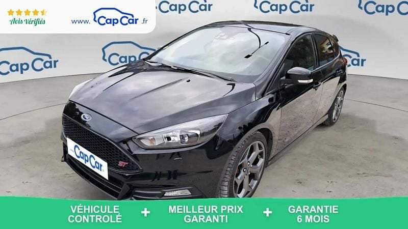 Noir Utilisé 2016 Ford Focus ST Berline | 13 490 € (Bon prix) - Image 1/4