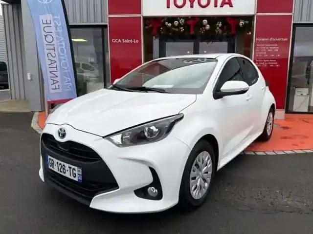 Occasion Toyota Yaris Hybrid Business Edition 2023 Blanc Berline