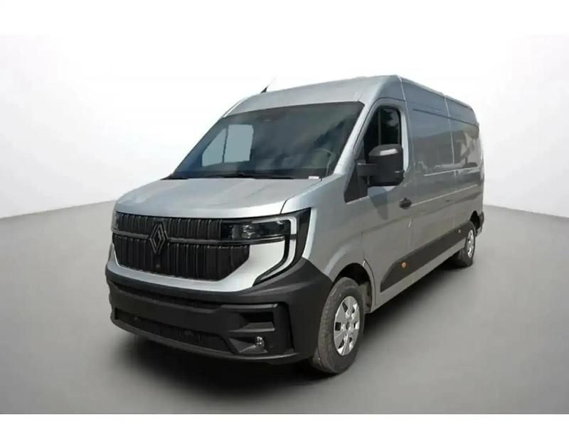 Gris Nouvelle 2025 Renault Master Van | 36 890 € (Prix juste) - Image 1/4