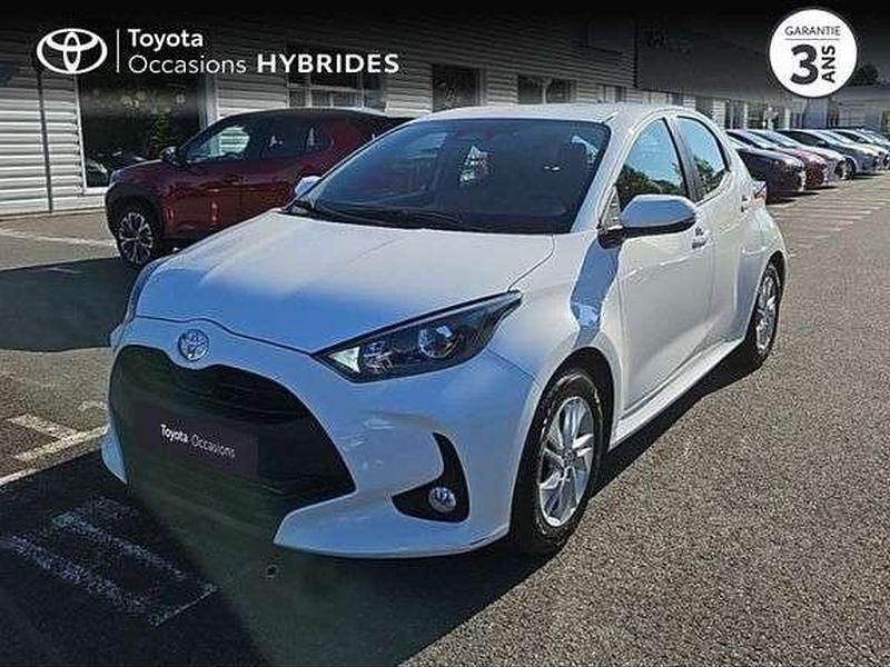 Utilisé 2024 Toyota Yaris Hybrid Business Edition Berline | 20 980 € (Prix juste) - Image 1/1