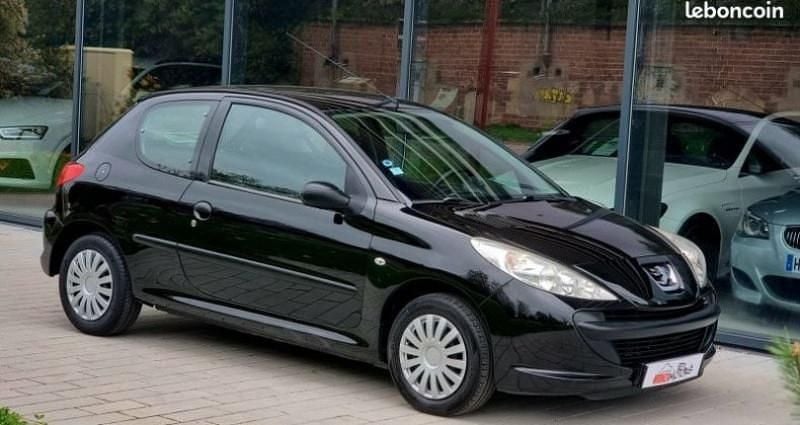 Utilisé 2010 Peugeot 206 Citadine | 3 900 € (Prix cher) - Image 1/4