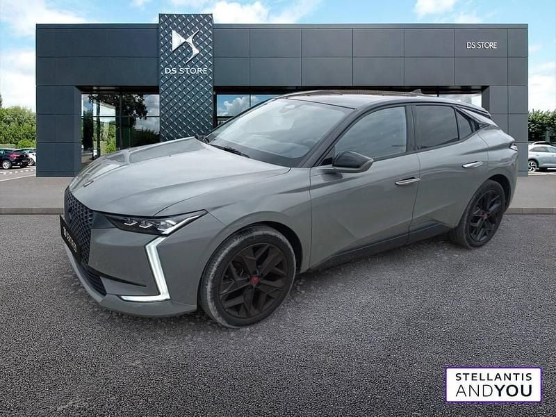 Gris Utilisé 2022 DS Automobiles DS4 Performance Line Plus Berline | 24 190 € (Prix juste) - Image 1/4