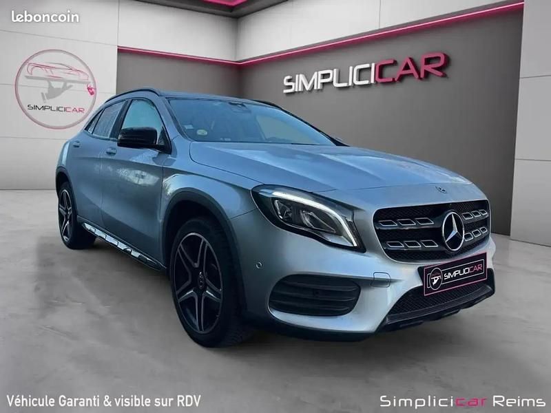 Blanc Occasion 2019 Mercedes GLA220 AMG SUV | 22 980 € (Prix cher) - Image 1/4