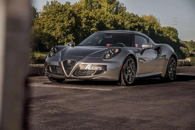 Argent Utilisé 2015 Alfa Romeo 4C Coupé | 74 950 € - Image 1/4