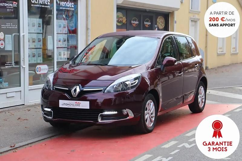 Utilisé 2013 Renault Grand Scénic III Dynamique Monospace | 7 990 € (Prix assez cher) - Image 1/4