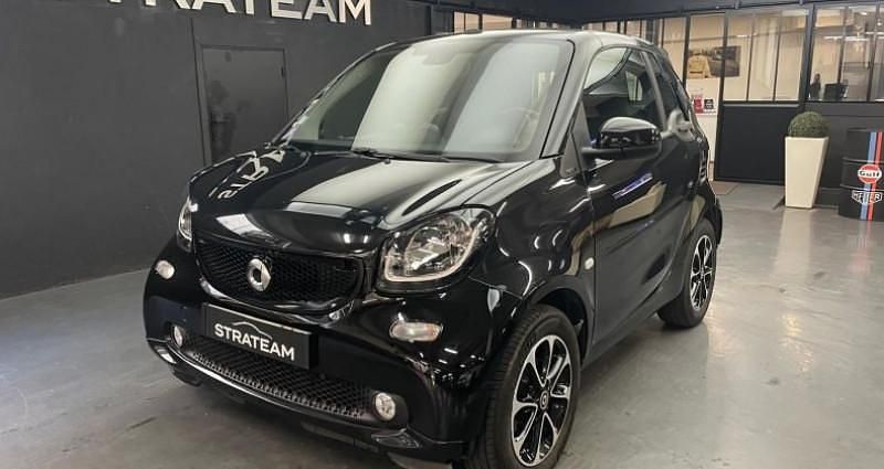 Utilisé 2016 Smart ForTwo Coupé Prime Cabriolet | 13 990 € (Prix juste) - Image 1/4