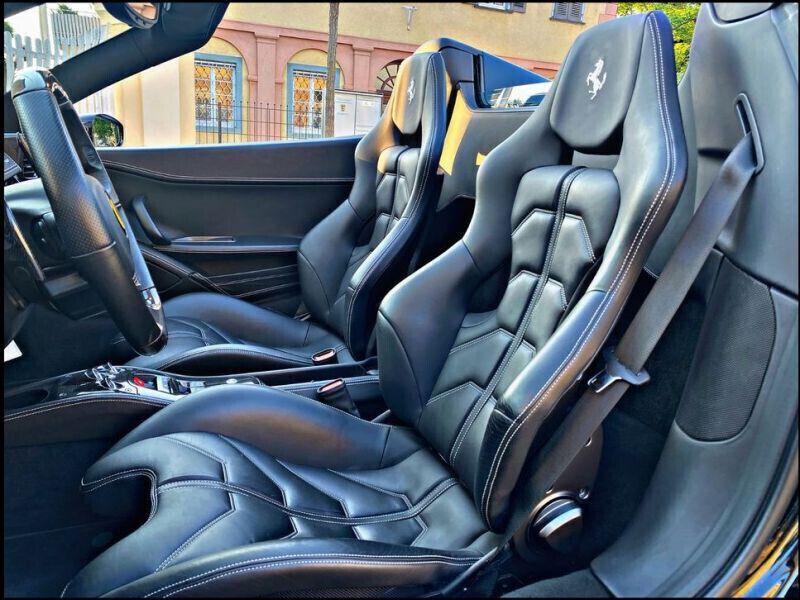 Occasion Ferrari 458 570 ch (419 kW) 2012 Noir Cabriolet