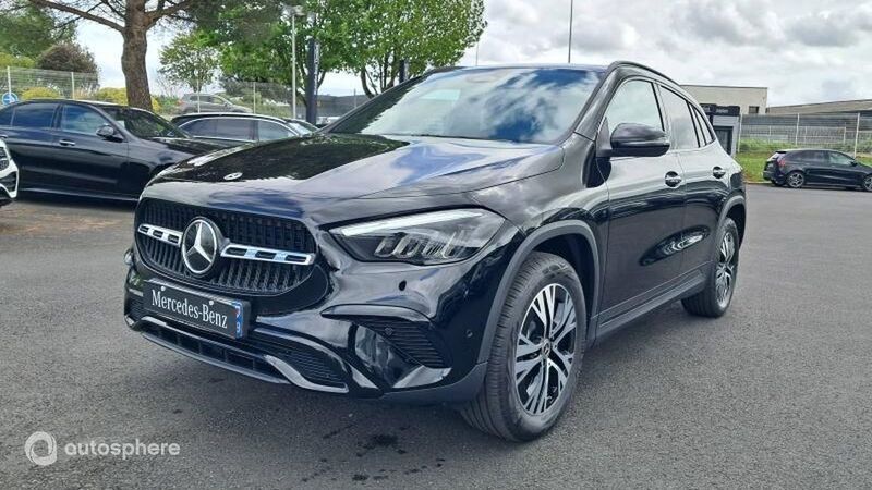 Noir Nouvelle 2025 Mercedes GLA250 Progressive SUV | 48 999 € - Image 1/4