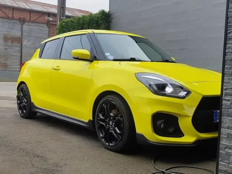 Utilisé 2018 Suzuki Swift Sport Berline | 15 500 € (Prix juste) - Image 1/4