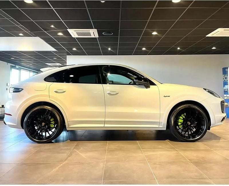 Blanc Utilisé 2019 Porsche Cayenne SUV | 86 000 € - Image 1/4