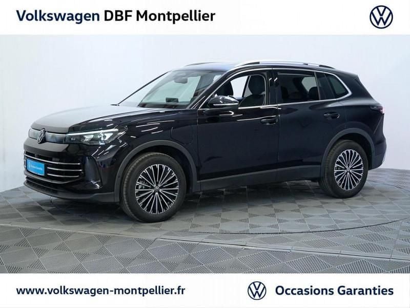 Utilisé 2024 VW Tiguan Elegance SUV | 47 480 € - Image 1/4