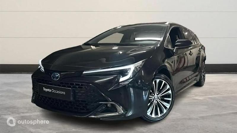 Gris Utilisé 2024 Toyota Corolla Design Break | 28 999 € (Prix juste) - Image 1/4