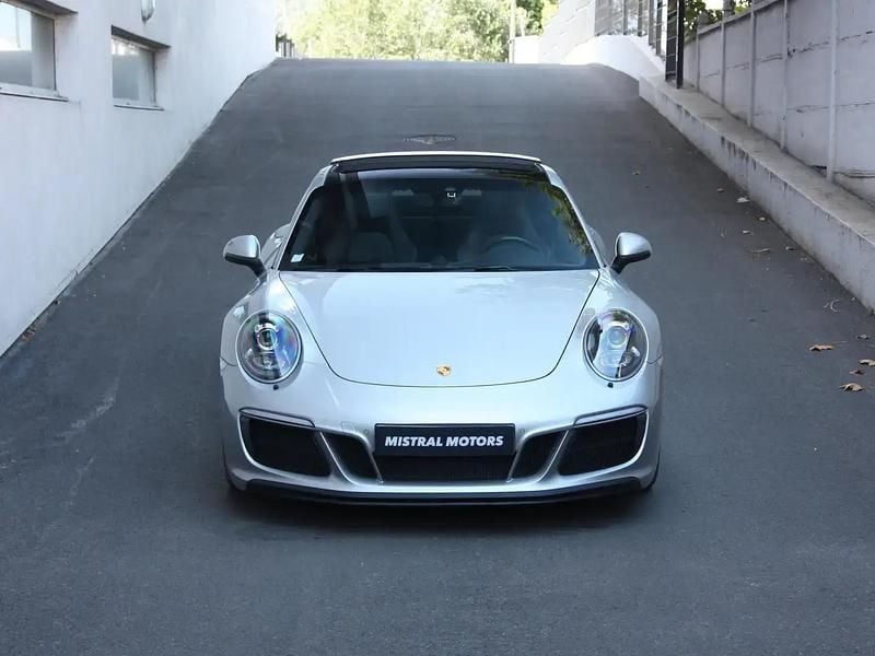 Argent Occasion 2017 Porsche 911 Carrera GTS Coupé | 124 900 € (Prix assez cher) - Image 1/4