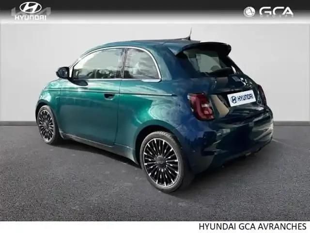 Occasion Fiat 500e La Prima 2021 Celestial blue tricouche Berline