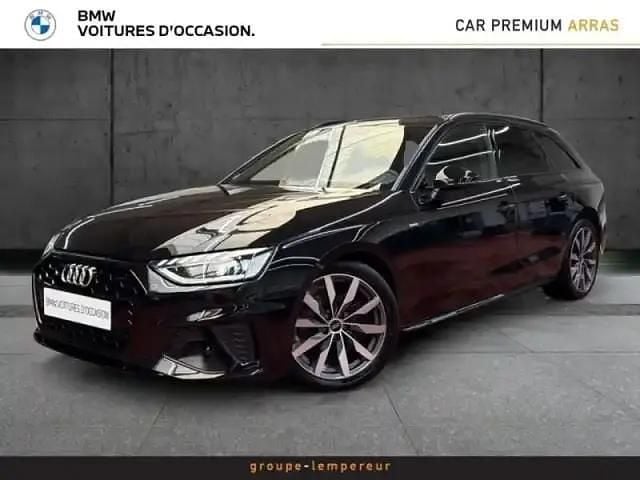 Blanc Utilisé 2022 Audi A4 S-Line Break | 30 890 € (Prix juste) - Image 1/4