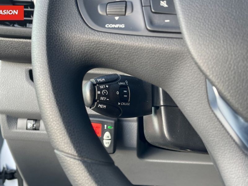 Occasion Fiat Scudo Lounge 145 ch (106 kW) 2022 Blanc Van