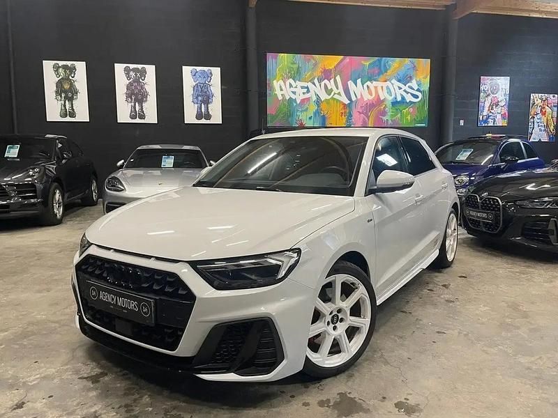 Blanc Utilisé 2023 Audi A1 S-Line Citadine | 29 990 € - Image 1/4