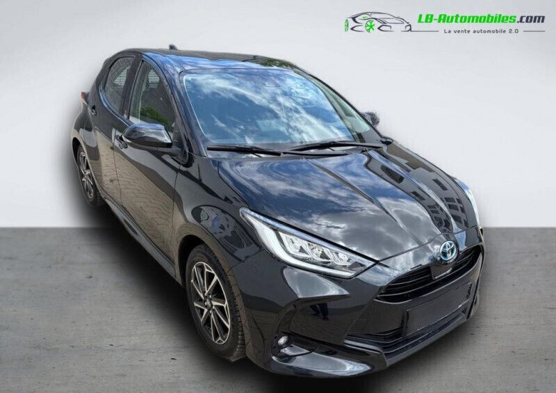 Utilisé 2022 Toyota Yaris Hybrid Citadine | 20 900 € (Prix juste) - Image 1/4